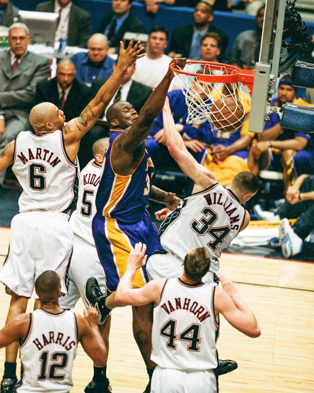 名中位列倒 名中位列倒